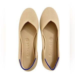 Rothy’s Ecru flat size 8.5